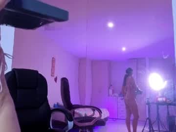 Manuela live cam