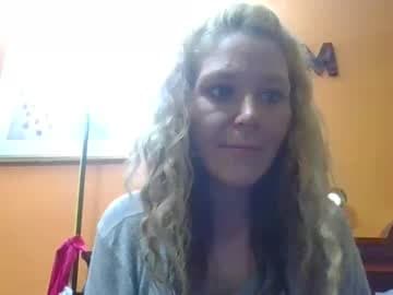 BubblyGirlys live cam