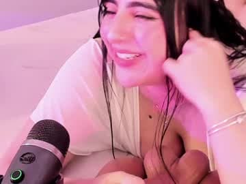 Camila live cam