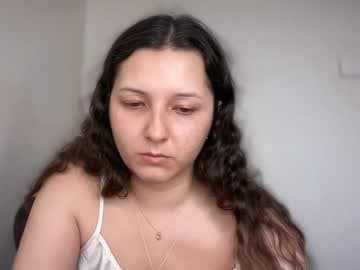 Emma live cam