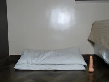Maya live cam