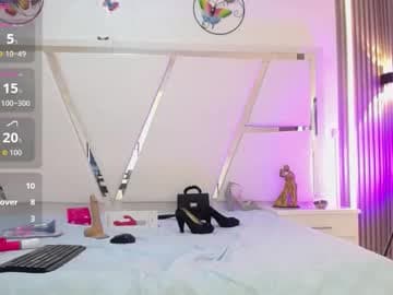 Chloe live cam