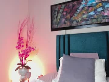 Cloe Rossel live cam