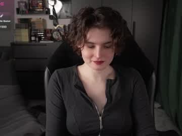 Helen Blossom live cam