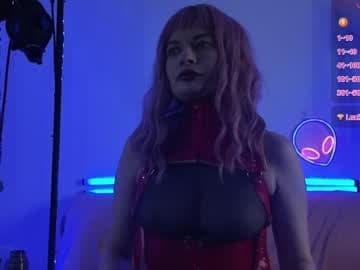 Lily The Goddess live cam