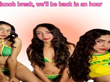 Girls Sammy, Lia, Mia And more surprise girls live cam