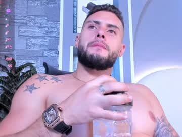 dominic de lucas live cam