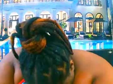 ebonyhotbuns4u2luv live cam