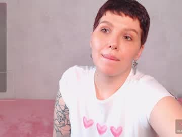 Elise live cam