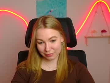 Emilia live cam