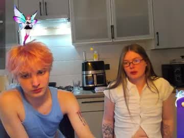 Emi and Anastas live cam