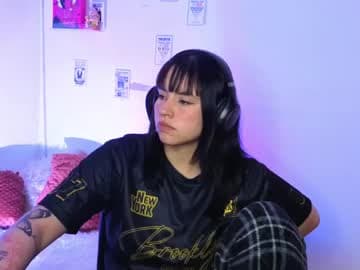 Emily Lindey live cam