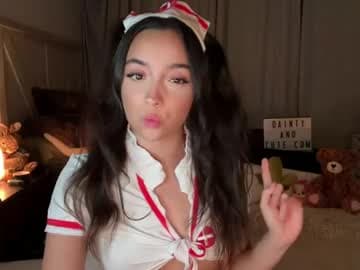 emily live cam