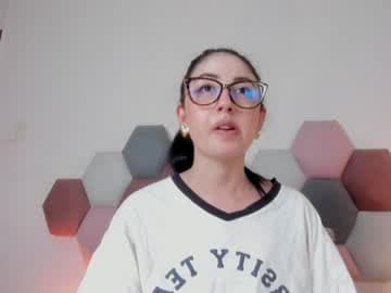 Emilyy Watson live cam