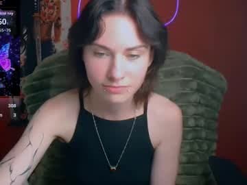 Emmi live cam