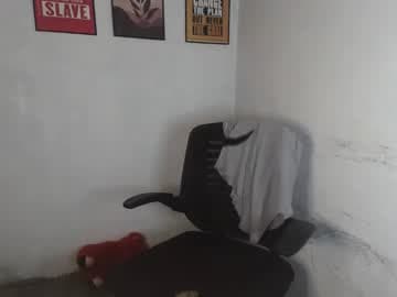 erick_cummer30 live cam