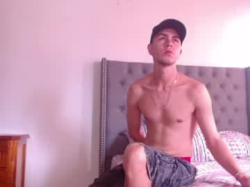 Erik_rodriguez live cam