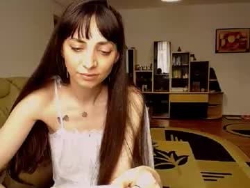 ErikaSecrets live cam