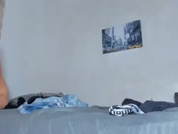 new girl laura is very hot live cam