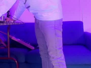 Flannel Dong live cam