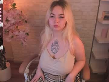 Lina 3 live cam