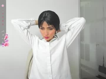 Sara Independent model live cam