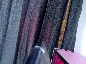 Inori, Independent model live cam