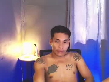 Horny Lucas live cam