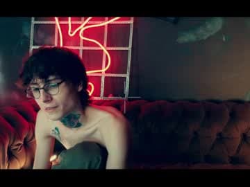 Archi Stewart live cam