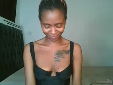 hottie_mistie live cam