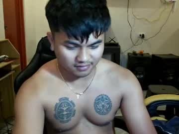 hunkyzeus live cam