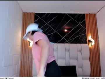 I am IsabelFav patterns 22-33-44-100 live cam