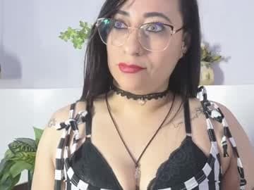 Yuli live cam