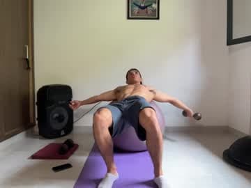 I am Jouliano Greco Online Friday to Monday 5pm live cam