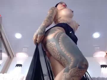 juliane_swee1 live cam