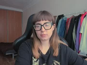 Nika is a men's butt fucker live cam