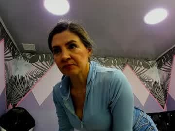 Kendal_Busgter live cam