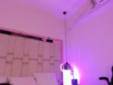 kleverly_manson1 live cam