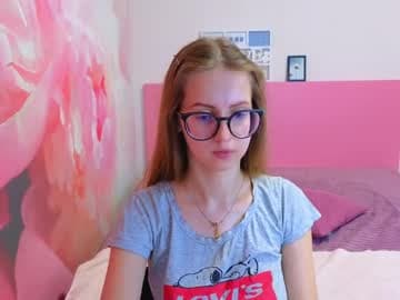 Kristina_Adel live cam