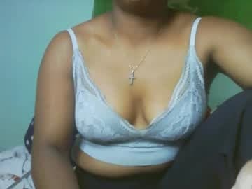 larissa645771 live cam