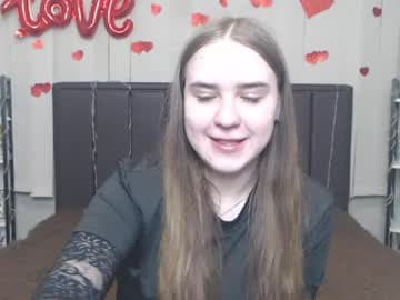 LauraHlot live cam