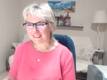 Leila_Kinky live cam