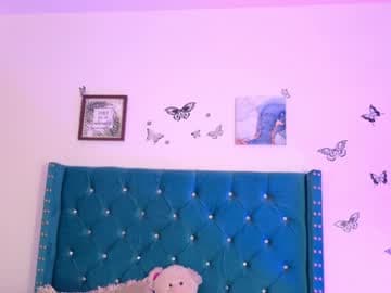 Lilly live cam