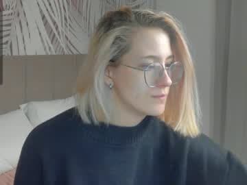 Lizzy live cam