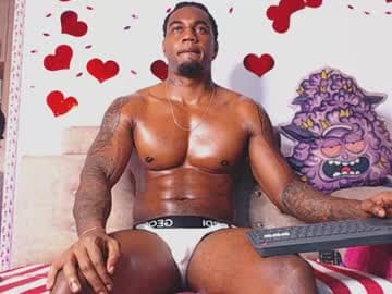 LOGAN DRAKE live cam