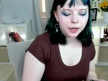Alice live cam