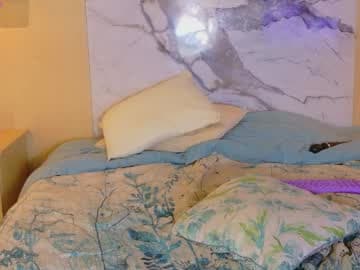 Loraine Rios live cam