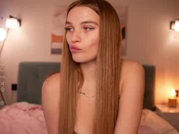 Alice live cam