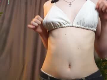 Louisa live cam
