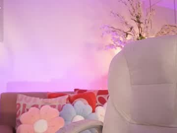 lucyweisser live cam